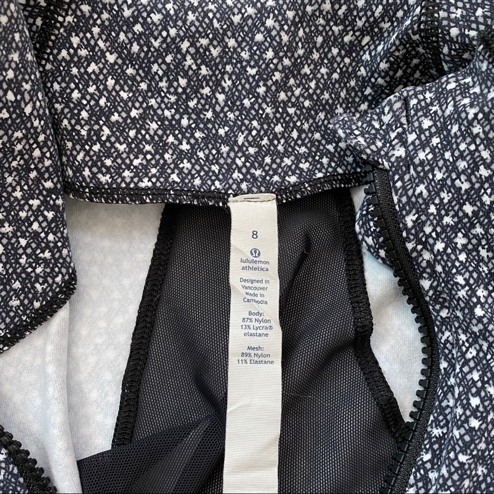 Lululemon Jacket - Picture 2 of 4